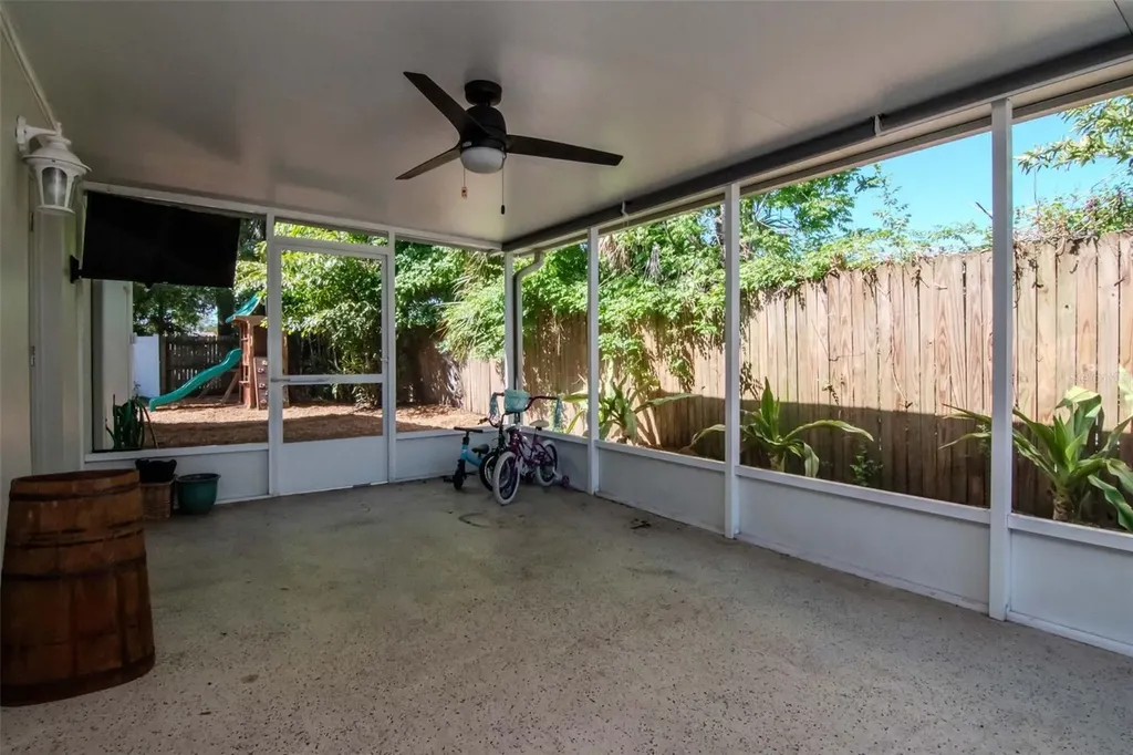 4609 S Cooper Place Tampa FL 33611