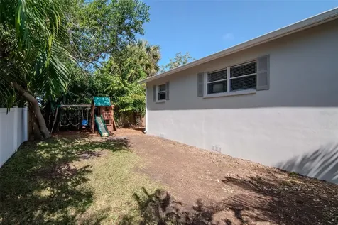 4609 S Cooper Place Tampa FL 33611