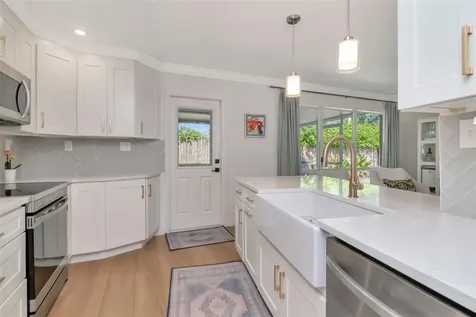 4609 S Cooper Place Tampa FL 33611