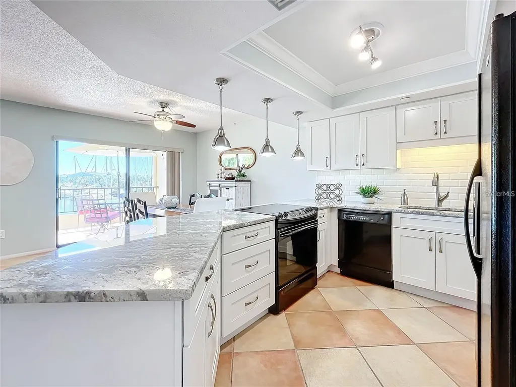 1750 Harbor Place S South Pasadena FL 33707
