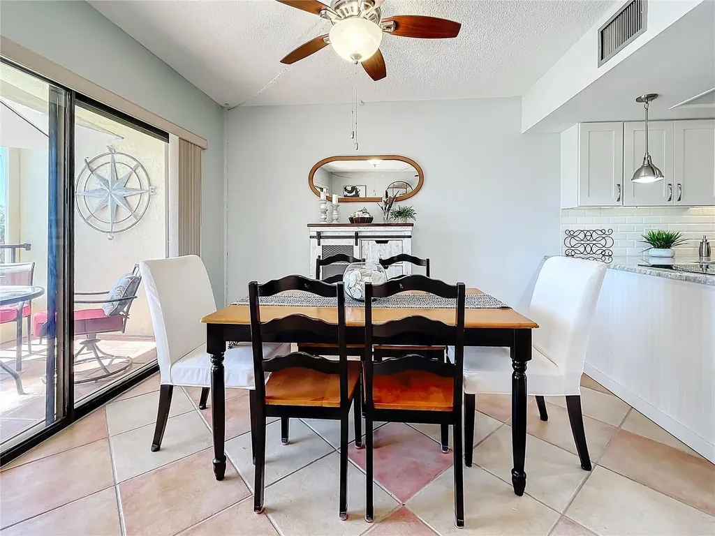 1750 Harbor Place S South Pasadena FL 33707