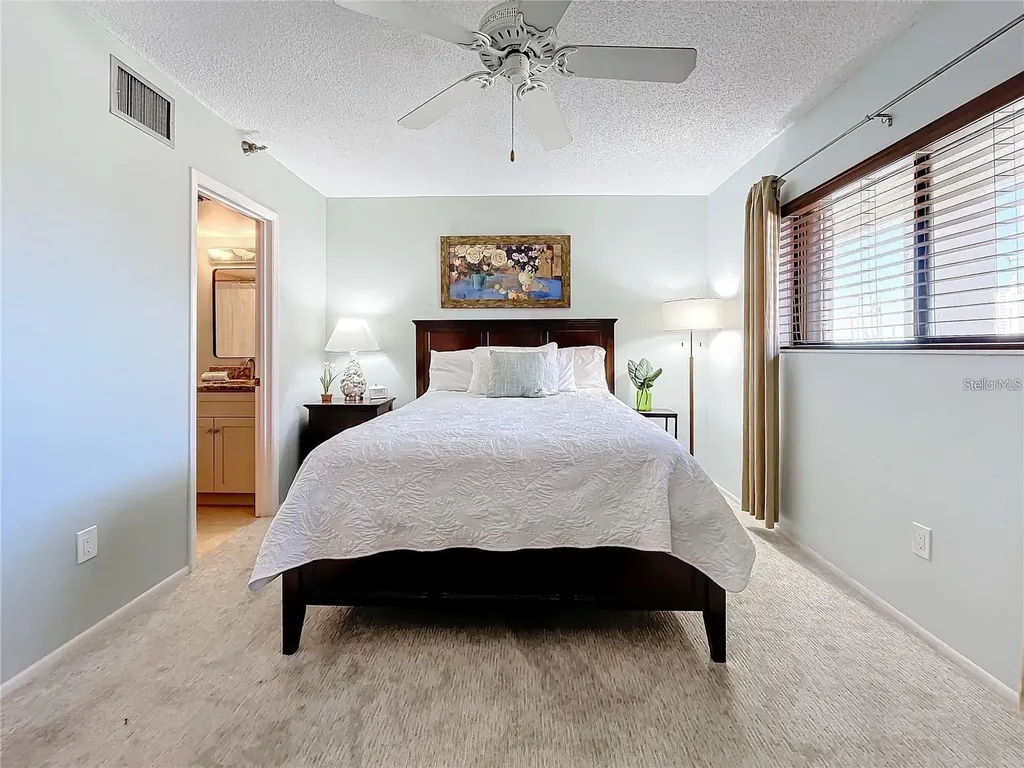 1750 Harbor Place S South Pasadena FL 33707