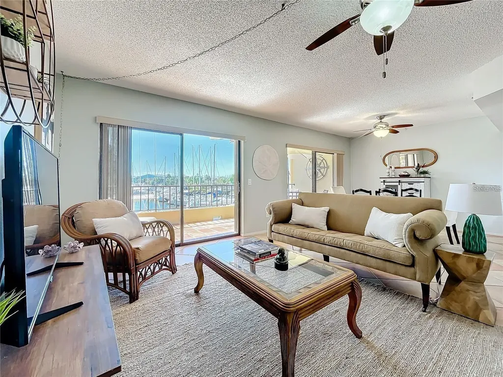 1750 Harbor Place S South Pasadena FL 33707