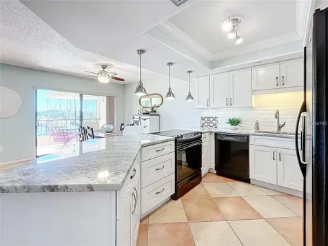 1750 Harbor Place S South Pasadena FL 33707
