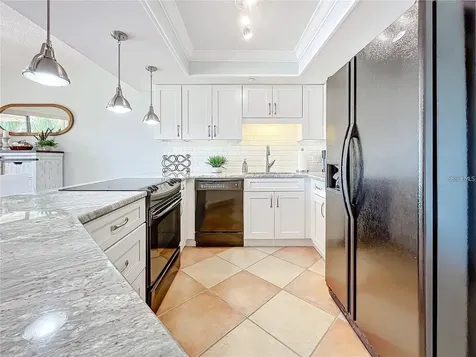 1750 Harbor Place S South Pasadena FL 33707