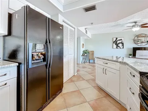 1750 Harbor Place S South Pasadena FL 33707