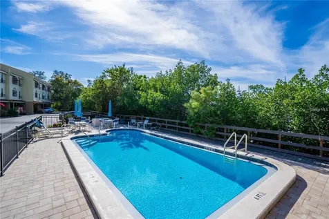 1750 Harbor Place S South Pasadena FL 33707