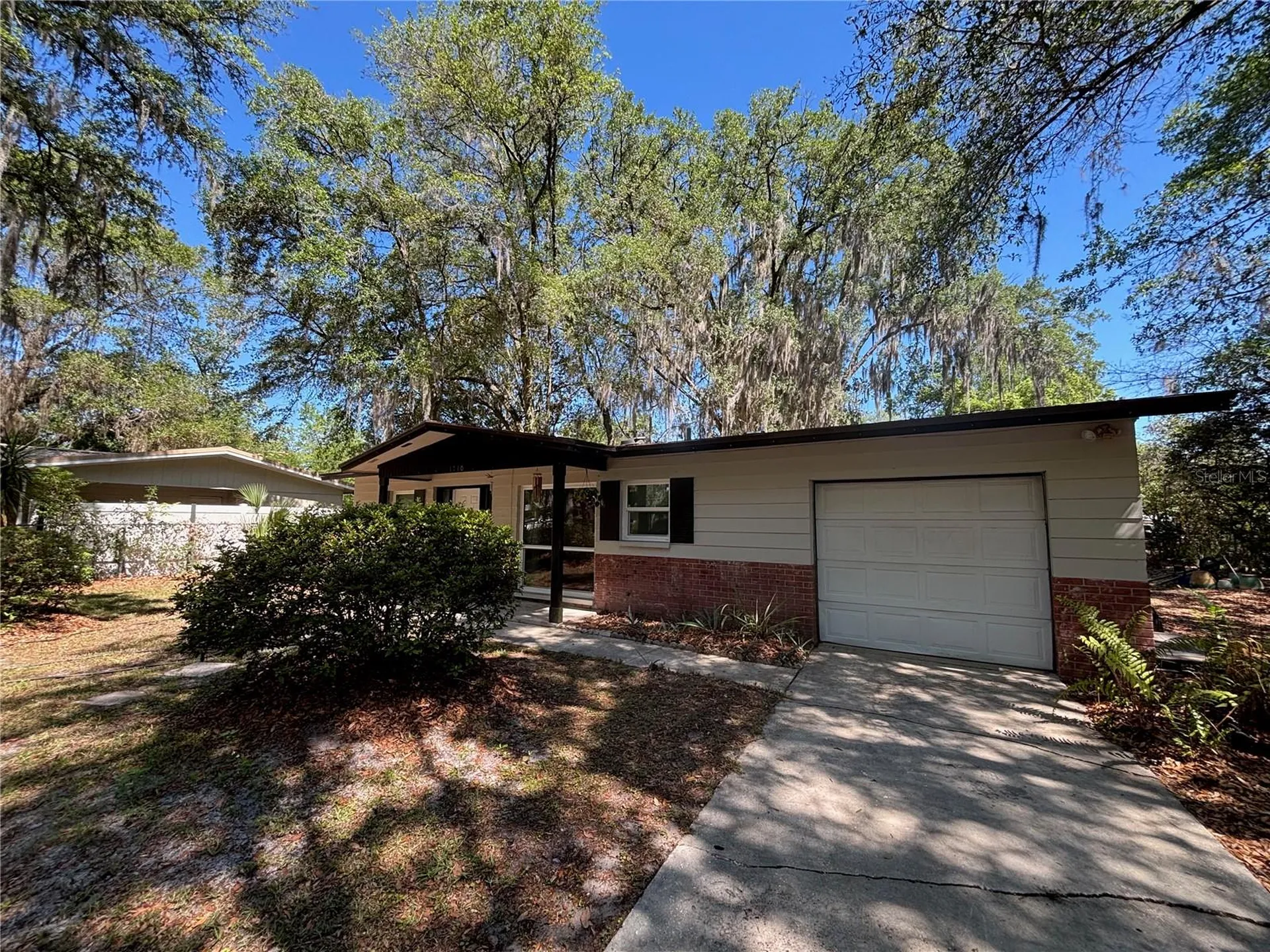1710 NE 28th Avenue Gainesville FL 32609