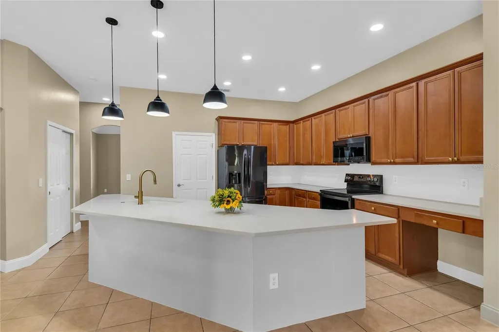 9806 Mountain Lake Drive Orlando FL 32832