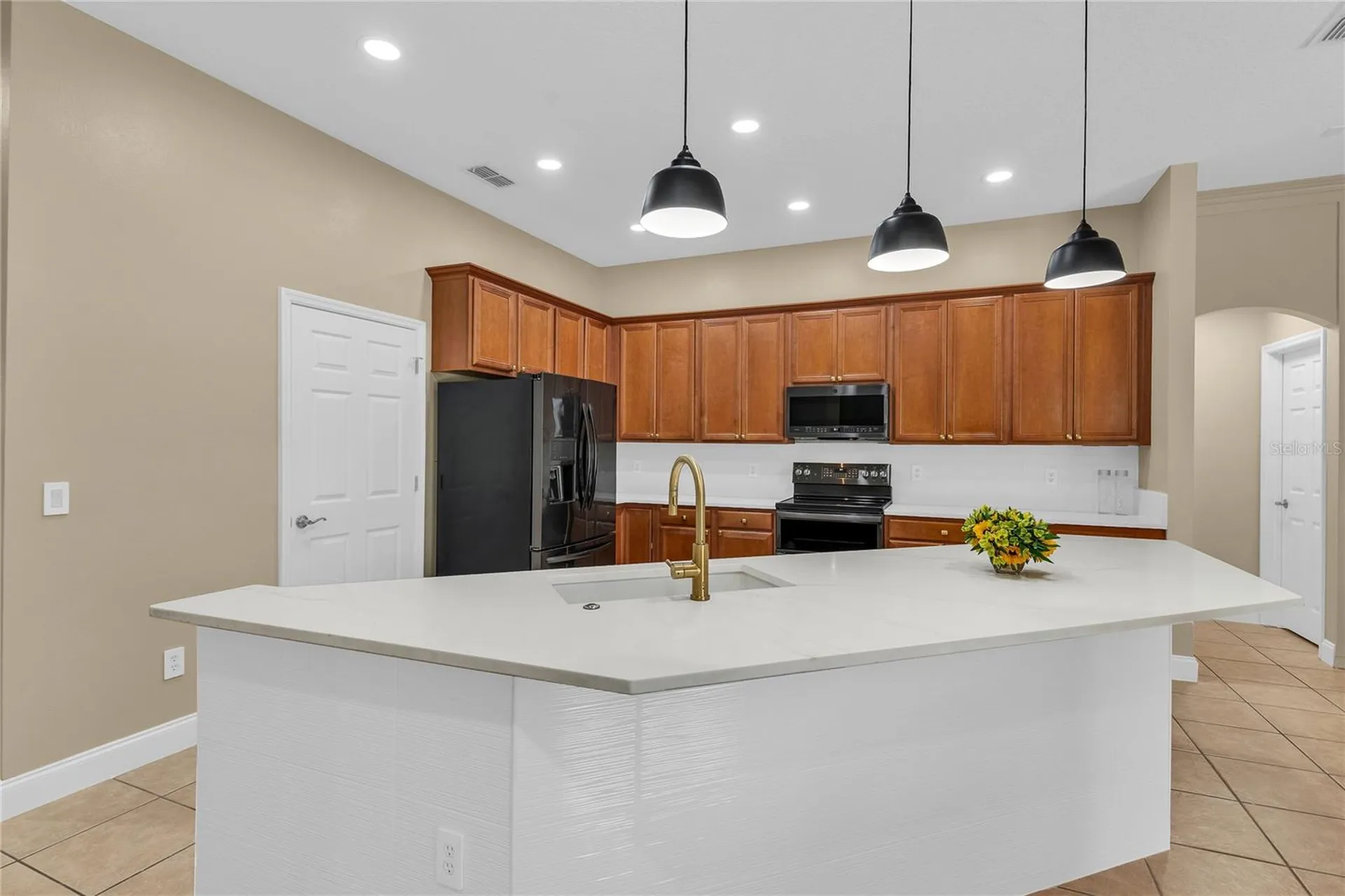 9806 Mountain Lake Drive Orlando FL 32832