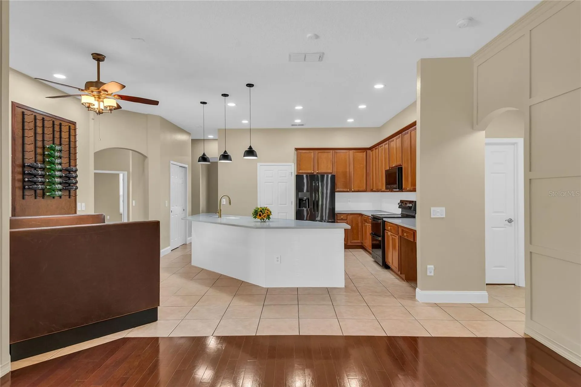 9806 Mountain Lake Drive Orlando FL 32832