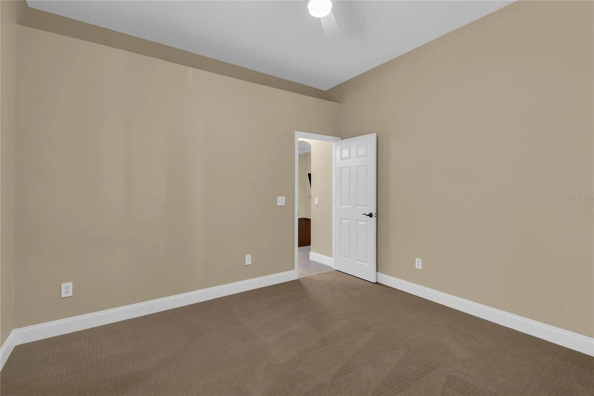 9806 Mountain Lake Drive Orlando FL 32832