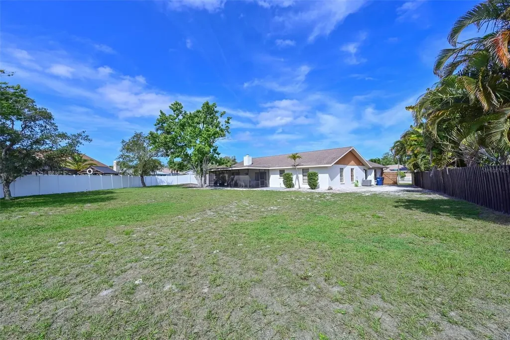 8103 13th Avenue NW Bradenton FL 34209