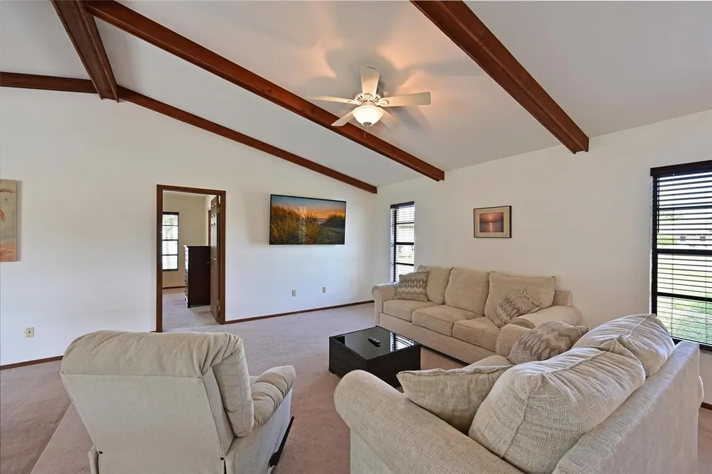 8103 13th Avenue NW Bradenton FL 34209