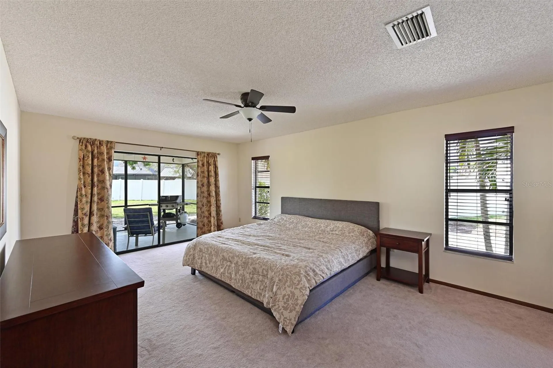 8103 13th Avenue NW Bradenton FL 34209