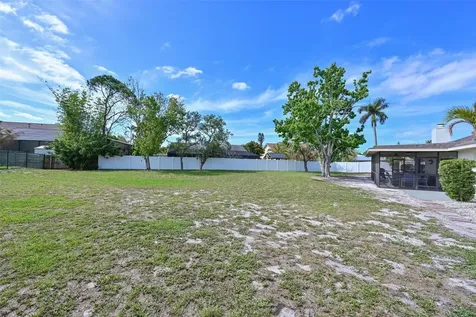 8103 13th Avenue NW Bradenton FL 34209