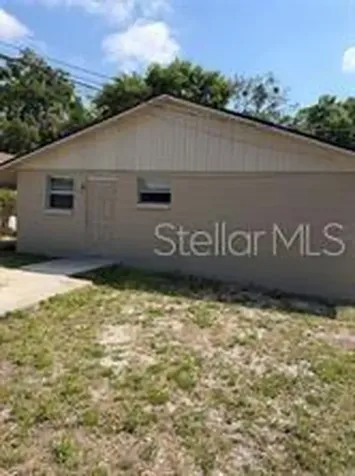 8105 N Klondyke Street Tampa FL 33604