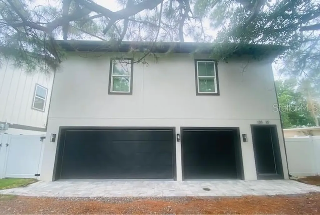 135 48th Avenue N St Petersburg FL 33703