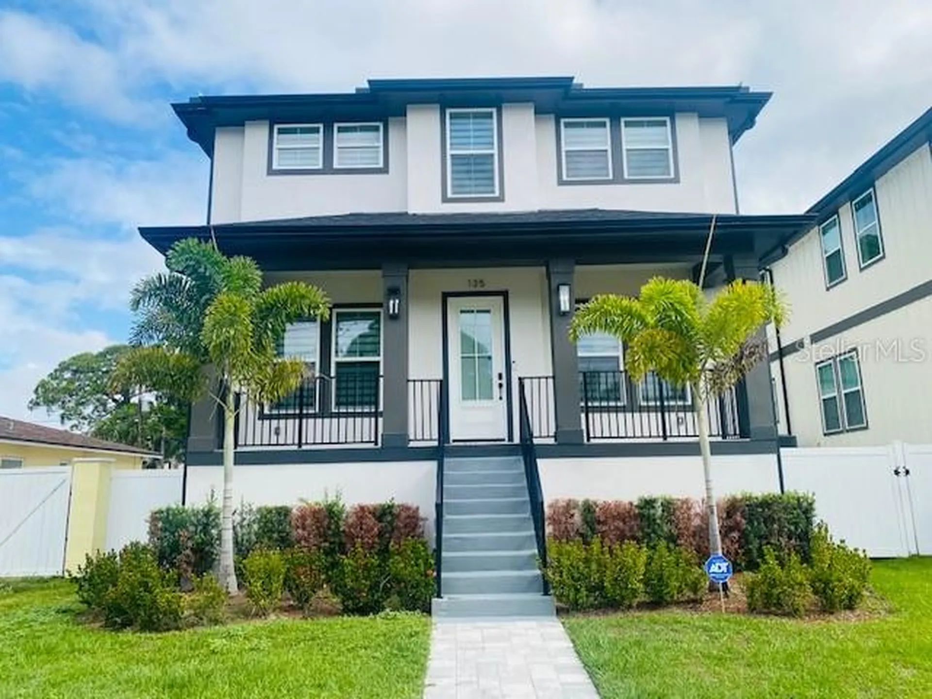 135 48th Avenue N St Petersburg FL 33703