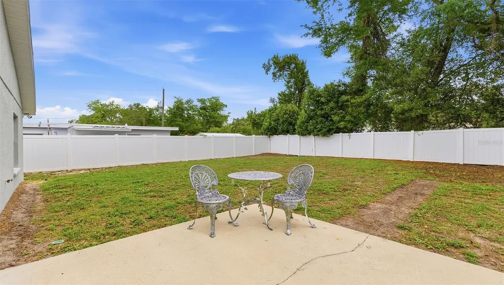 8315 N 37th Street Tampa FL 33604
