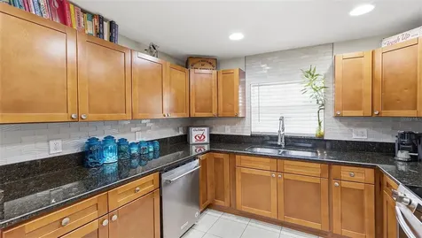 8315 N 37th Street Tampa FL 33604