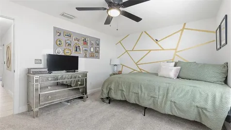 8315 N 37th Street Tampa FL 33604