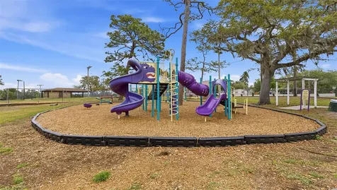 8315 N 37th Street Tampa FL 33604