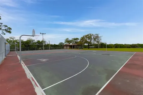 8315 N 37th Street Tampa FL 33604