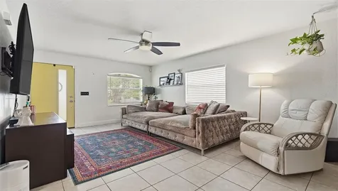 8315 N 37th Street Tampa FL 33604