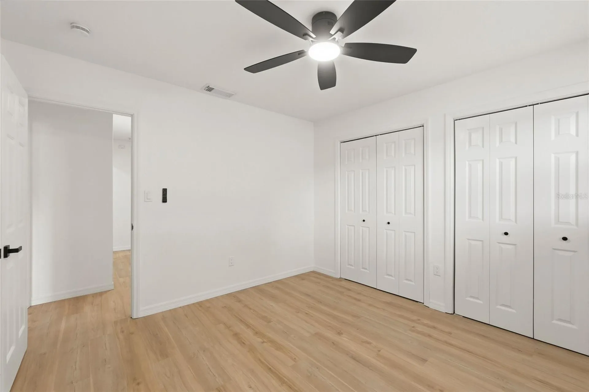 9516 Merrimoor Boulevard Seminole FL 33777