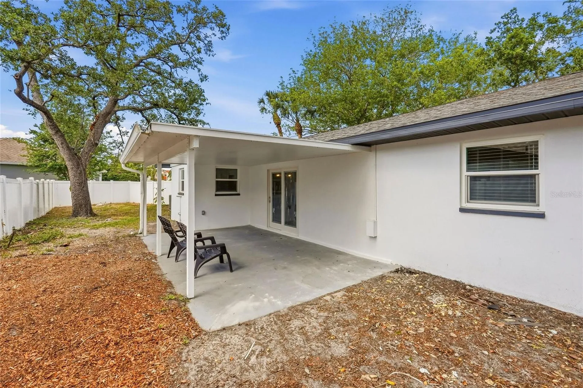 9516 Merrimoor Boulevard Seminole FL 33777