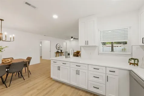 9516 Merrimoor Boulevard Seminole FL 33777