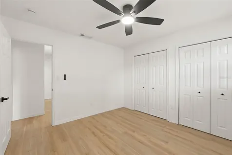 9516 Merrimoor Boulevard Seminole FL 33777