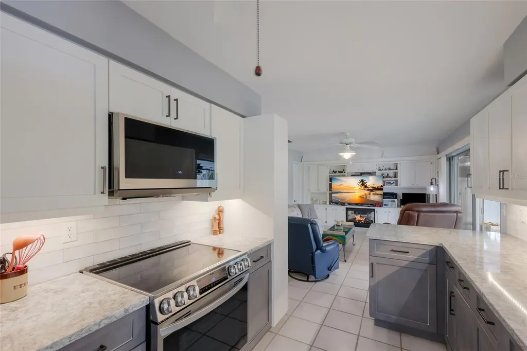 5007 Bimini Drive Bradenton FL 34210