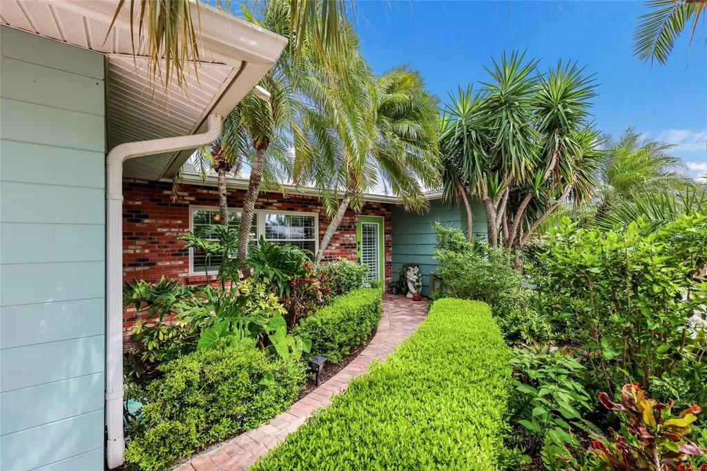 5007 Bimini Drive Bradenton FL 34210
