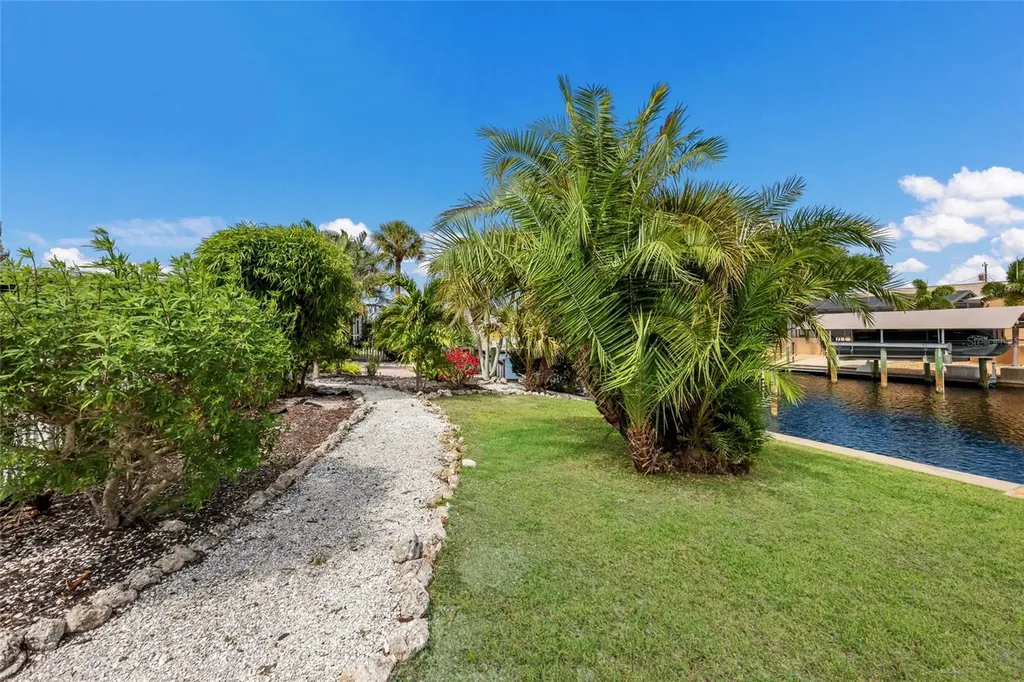 5007 Bimini Drive Bradenton FL 34210