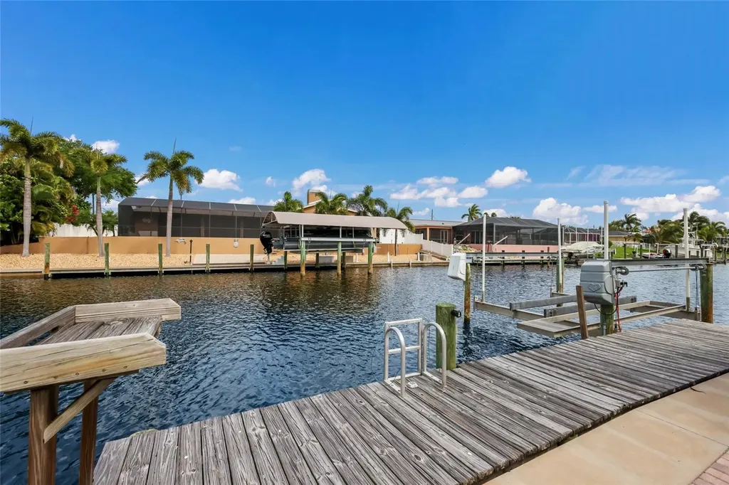 5007 Bimini Drive Bradenton FL 34210