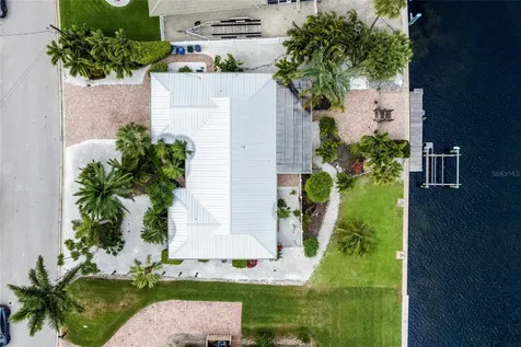 5007 Bimini Drive Bradenton FL 34210