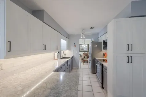 5007 Bimini Drive Bradenton FL 34210