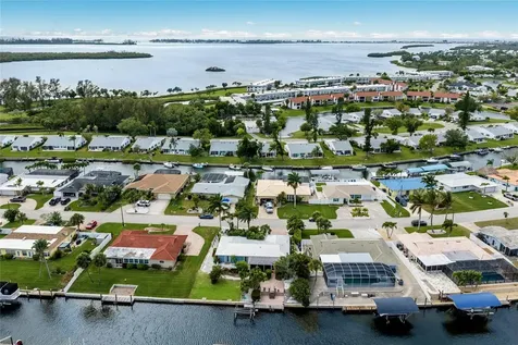 5007 Bimini Drive Bradenton FL 34210