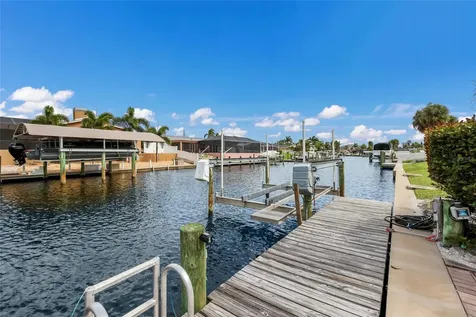 5007 Bimini Drive Bradenton FL 34210