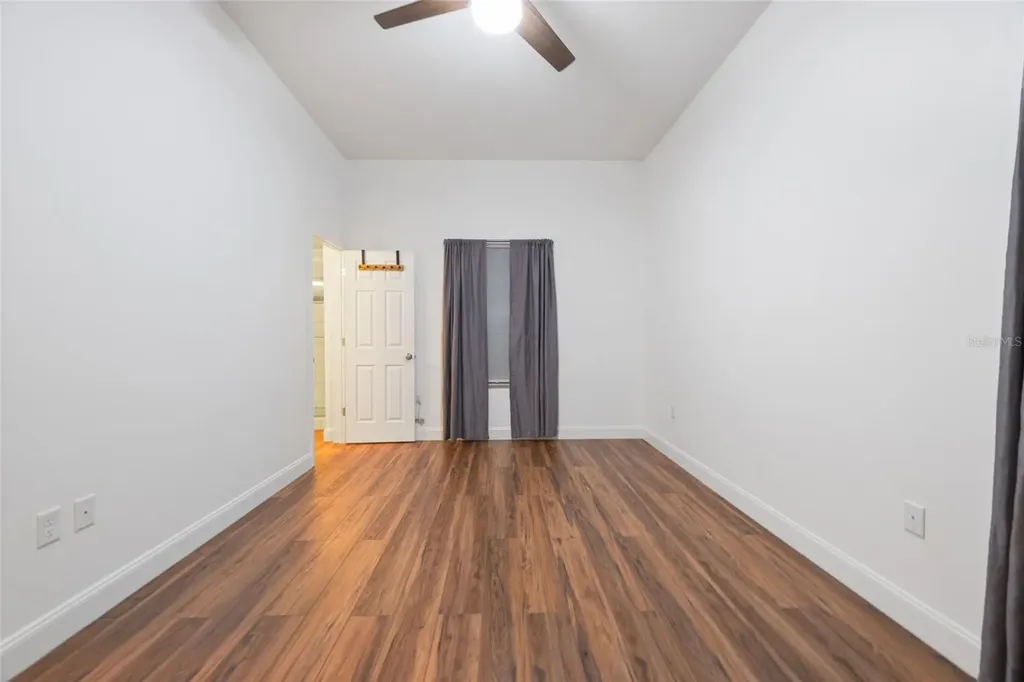2330 W Saint Louis Street Tampa FL 33607