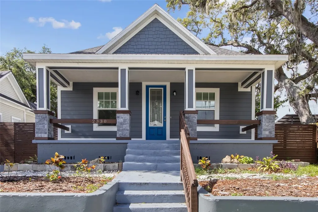 2330 W Saint Louis Street Tampa FL 33607