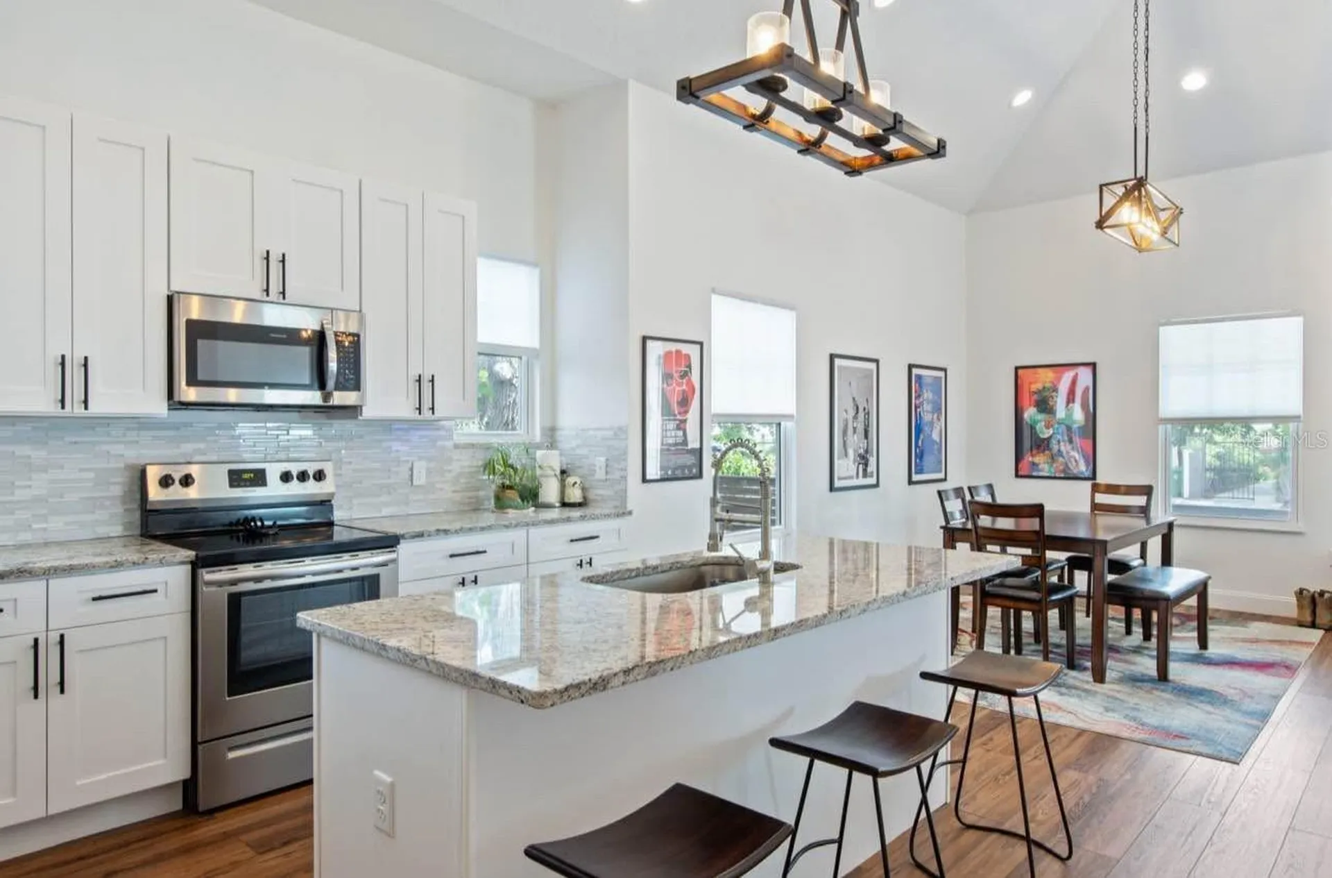 2330 W Saint Louis Street Tampa FL 33607