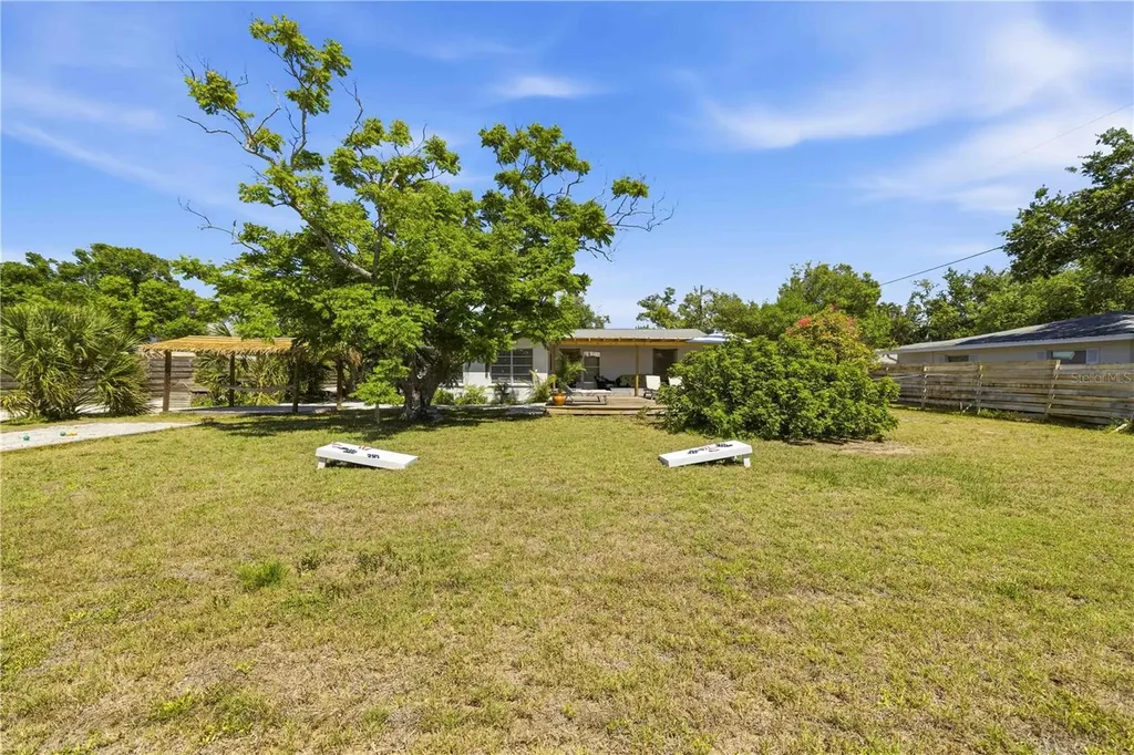 624 Bayshore Road Nokomis FL 34275