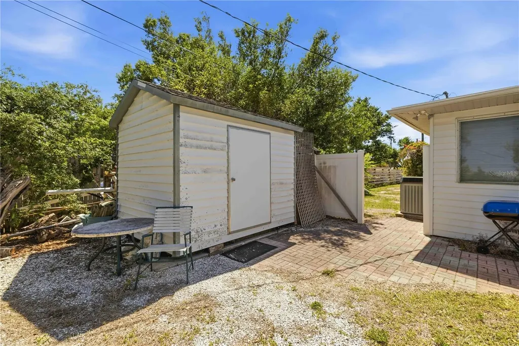 624 Bayshore Road Nokomis FL 34275