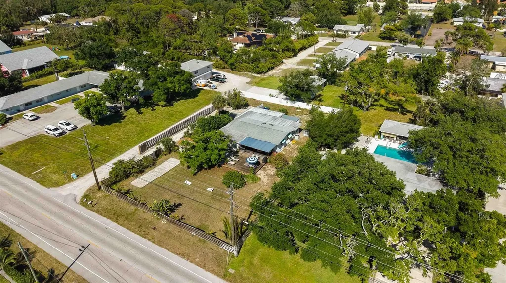 624 Bayshore Road Nokomis FL 34275