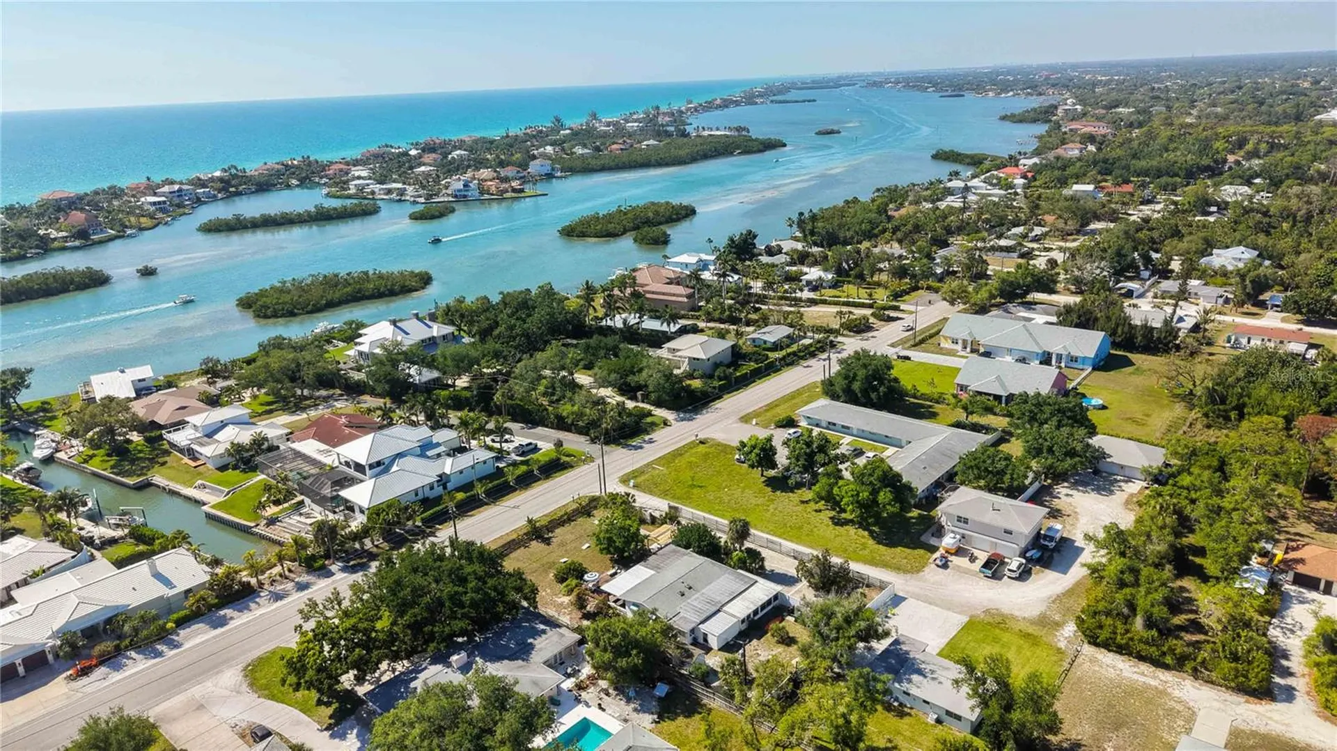 624 Bayshore Road Nokomis FL 34275
