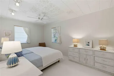 624 Bayshore Road Nokomis FL 34275
