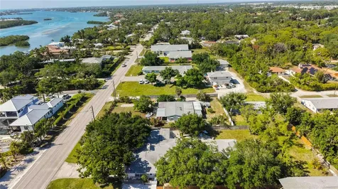 624 Bayshore Road Nokomis FL 34275